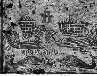 Jalkakäytäväyksityiskohta Piazzale dell Corporazionilta, joka kuvaa merenkulkumaisemaa (mosaiikki) tekijältä Roman
