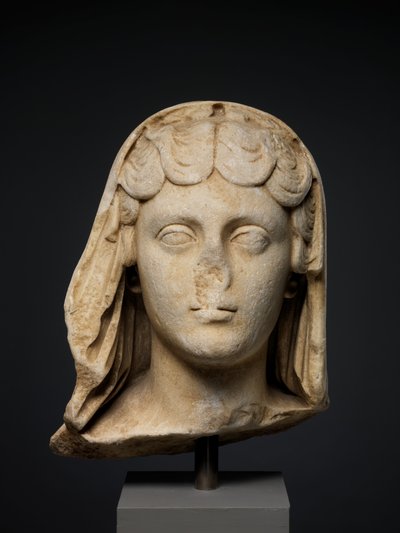 Keisarinna Faustina nuoremman muotokuva, n. 161–180 jKr (marmori) tekijältä Roman