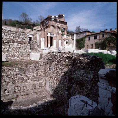 Roomalainen taide: näkymä pääkaupunkiin, 73 jKr, Brescia, Italia tekijältä Roman