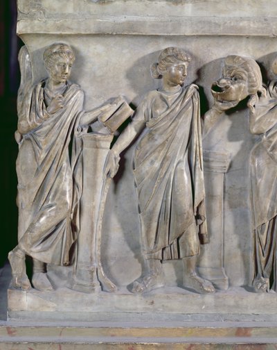 Musien sarkofagi, yksityiskohta Cliosta ja Thaliasta, noin 160 jKr. marmori tekijältä Roman
