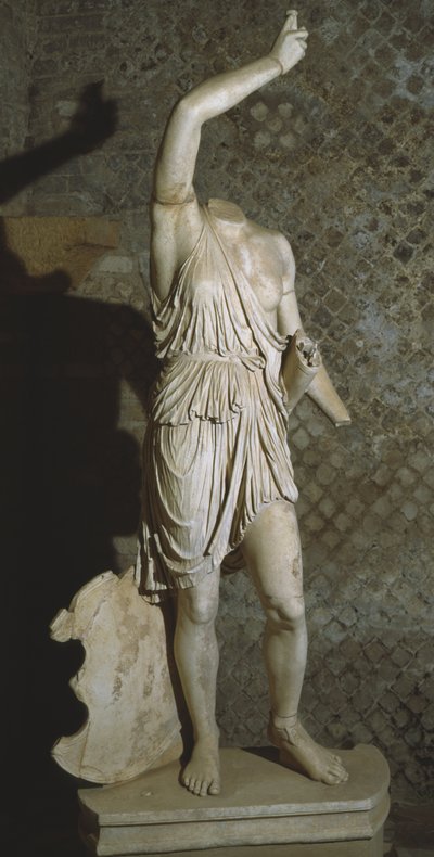 Amazonin patsas, roomalainen kopio Phidiasin alkuperäisestä (marmori) tekijältä Roman