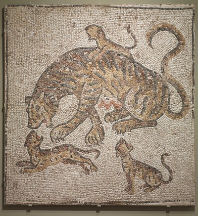 Tiikeri ja pennut, noin 300 jKr tekijältä Roman