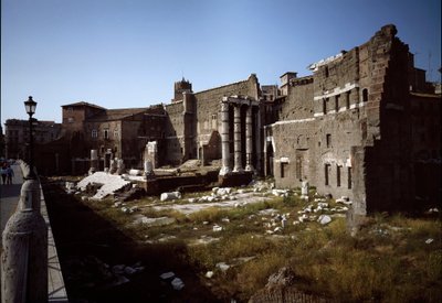Näkymä Augustuksen foorumilta (valokuva) tekijältä Roman