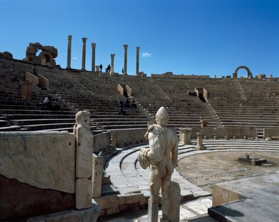 Näkymä teatterista tekijältä Roman