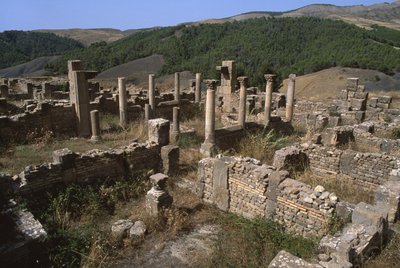 Näkymä asuinalueelle, korkea keisarillinen kausi (27 eKr.-395 jKr.). tekijältä Roman Imperial Period