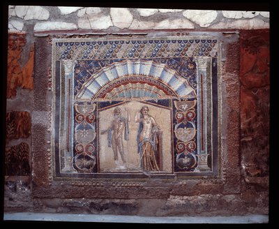 Neptunus ja amfitriitti. Seinämosaiikki Casa di Nettuno e Amphitriten trikliniumista, 5. vuosisadalta eKr. - 1. vuosisadalta jKr. tekijältä Roman Roman