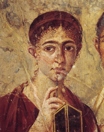 Muotokuva leipuri Terentius Neosta ja hänen vaimostaan juhlavaatteissa, yksityiskohta vaimosta kynällä ja diptyykillä auki Italiasta, Campaniasta, Pompejista, 55-79 jKr., maalaus kipsille tekijältä Roman Roman
