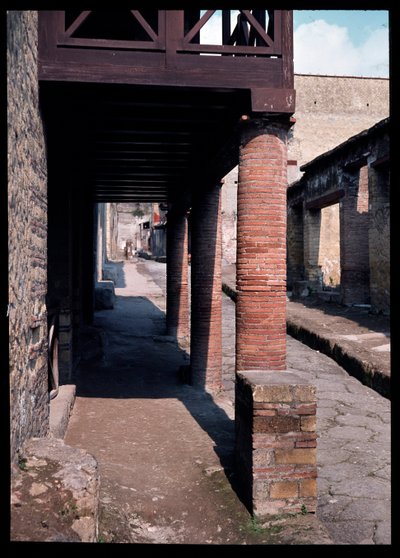 Street, 5. vuosisadalla eKr. - 1. vuosisadalla jKr tekijältä Roman Roman