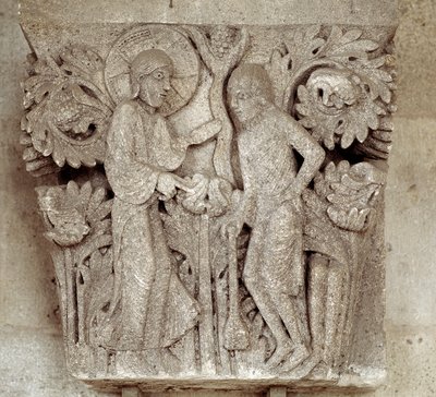 Jumala ja Kain (veistetty pääkaupunki) tekijältä Romanesque