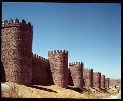 Näkymä Avilan muureille, Espanja (Näkymä Avilan muureille, Espanja) tekijältä Romanesque