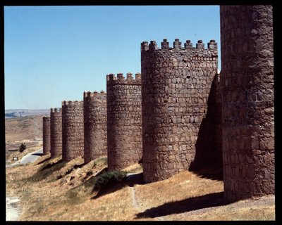 Näkymä Avilan muureille, Espanja (Näkymä Avilan muureille, Espanja) tekijältä Romanesque