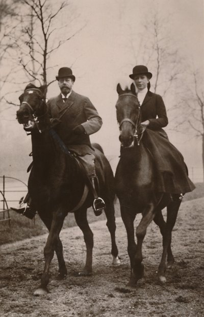 H.M. Kuningas George V. ja prinsessa Mary, 1914. tekijältä Rotary Photo