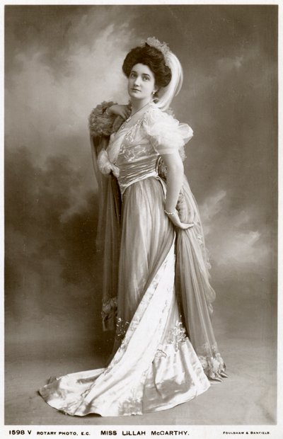 Lillah McCarthy, brittiläinen näyttelijä ja teatterijohtaja, 1900-luku. tekijältä Rotary Photo