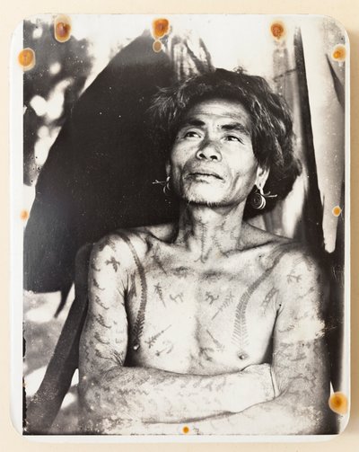 Tatuoitu Ifugao Kababuyanin alueelta tekijältä Roy Barton