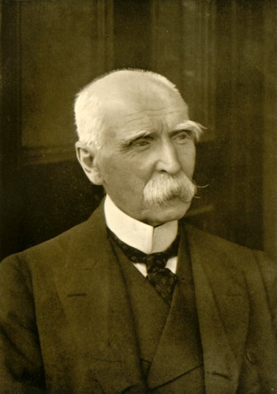 Sir Donald M. Stewart, Bart., 1890-luku, 1901. tekijältä Russell and Sons
