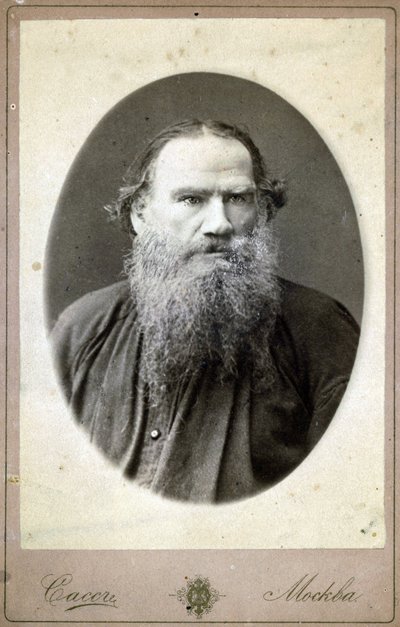 Lev Nikolajevitsh, kreivi Tolstoi (Leon Tolstoi), venäläisen kirjailijan (1828-1910) muotokuva. tekijältä Russian Photographer