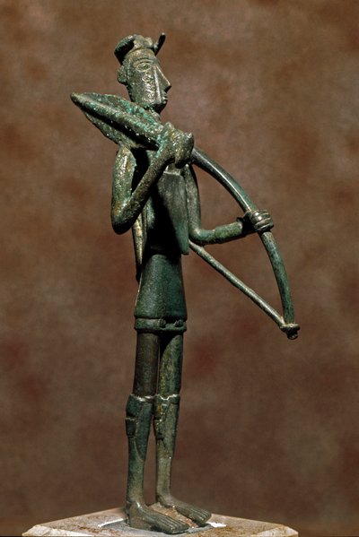 Nuraginen kulttuuri (nuraghi) Sardinia: pronssinen soturipatsas. 8.-7. vuosisadalla eKr. Cagliari, Kansallinen arkeologinen museo, Sardinia, Italia tekijältä Sardinia Nuragic Civilization