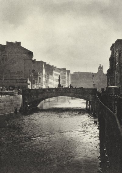 Berliini: Rossstrassen-Brucke (m/w kuva) tekijältä Sasha Stone