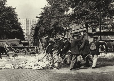 Berliini: Strassenfeger am Wittenberg-Platz; Katulakaisukoneet Wittenberg Platzilla (m/w kuva) tekijältä Sasha Stone