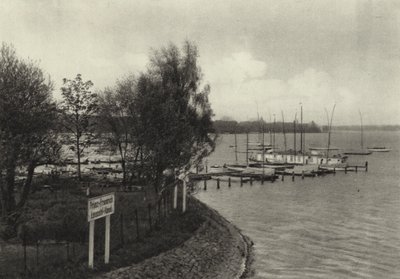 Wannsee (m/w kuva) tekijältä Sasha Stone