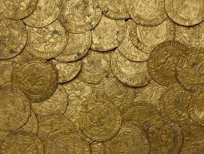 Täydellinen Tudor-kultavarasto, Asthall Hoard, Asthallilta tekijältä School English