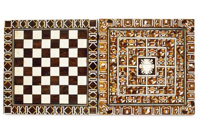 Eteläsaksalainen marquetry-pelilaatikko, Augsburgista tai Nürnbergistä, 1500-luvun loppu - 1600-luvun alku (eebenpuu, norsunluu, helmiäinen, pähkinä ja hedelmäpuu) tekijältä School German