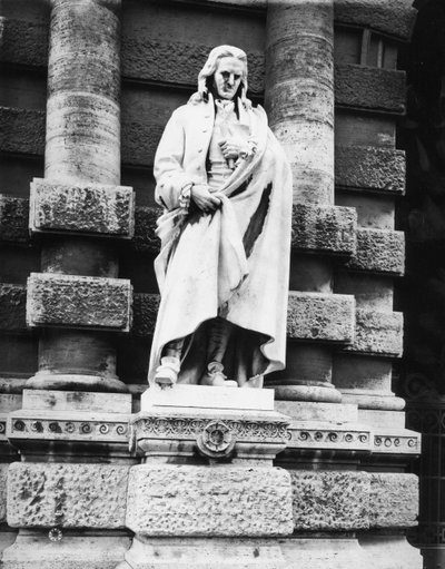 Giambattista Vicon (1668-1744) patsas (marmori) (valkoinen kuva) tekijältä School Italian