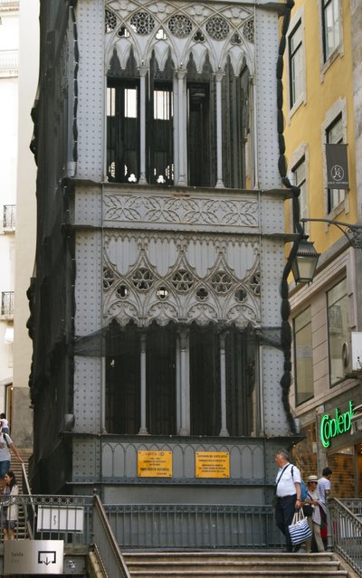 Santa Justa Lift, Lissabon, Portugali (kuva) tekijältä School Portuguese