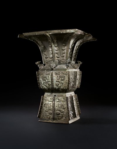 Rituaaliviiniastia, Fangzun (pronssi) tekijältä Shang Dynasty Chinese School