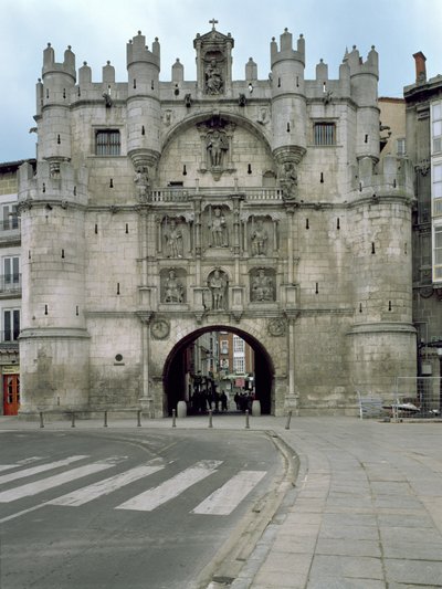 Arco de Santa Maria, aikoinaan osa kaupungin muureja tekijältä Spanish School