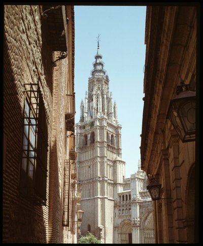 Goottilainen taide: näkymä Cathedrale Sainte Marie (Pyhä Maria) 1200-1400-luvulla Toledo, Espanja (Näkymä Pyhän Marian katedraalin kellotornille tekijältä Spanish School