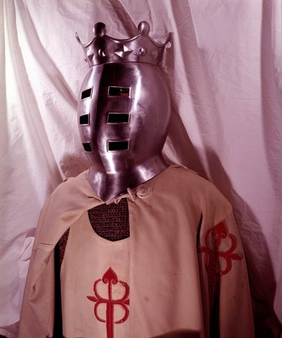 Sotilaspuku: Jamesin sotilaskunnan ratsastajan panssari (St. James of the Sword tai James of the Epee) tekijältä Spanish School