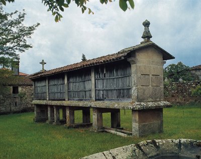 Vanha ullakko tekijältä Spanish School