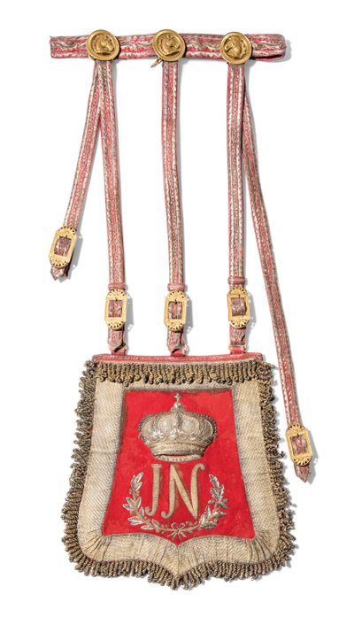 Espanjan kuninkaan Joseph-Napoleon Bonaparten sabretaksi ennen vuotta 1813 (punainen marokkolainen nahka brodeeratuilla kultateoksilla ja kullatuilla messingillä) tekijältä Spanish School