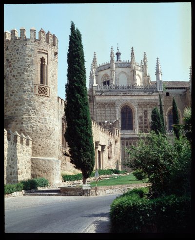 Näkymä San Juan de Los reyesin luostarille, Toledossa tekijältä Spanish School