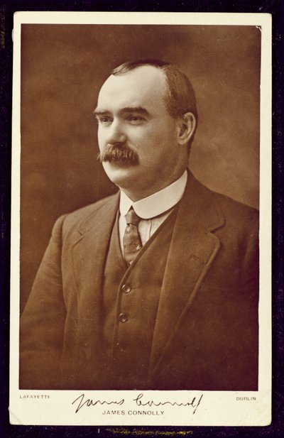 James Connolly (1868-1916) kuvattuna Lafayetten toimistolla, Dublin, n. 1910 (seepiakuva). tekijältä Studio Lafayette