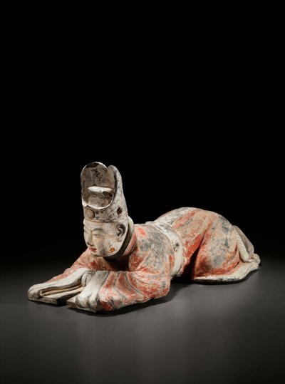 Kowtowingin hovivirkamies, varhainen Tang-dynastia, 7.-8. vuosisadalla (maalattu keramiikka) tekijältä Tang Dynasty Chinese School