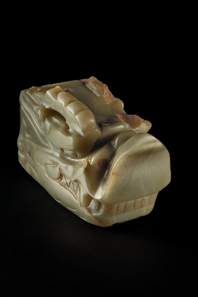 Junkunc Jade Dragon Head (jade) tekijältä Tang Dynasty Chinese School