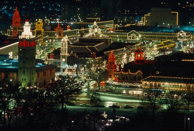 Jouluvalot yöllä, Kansas City tekijältä Ted Spiegel
