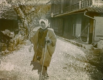 Muotokuva japanilaisesta miehestä noin 1900 - 1915 (valokuva) tekijältä Teijiro Takagi