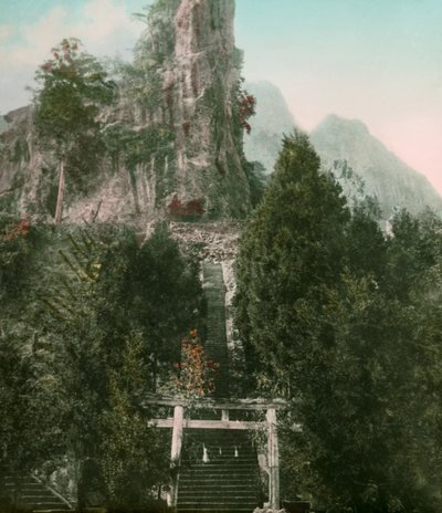 Näkymä Myogi-vuorelle Gunman prefektuurissa, noin 1900-1915 (valokuva). tekijältä Teijiro Takagi