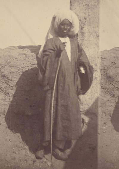 [Muotokuva nuoresta pohjoisafrikkalaisesta miehestä, joka seisoo pylvästä vasten] tekijältä Théodule Devéria