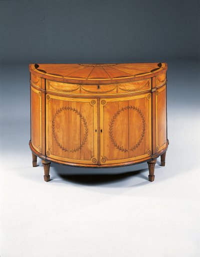 George III:n marquetry demi-lune lipasto, n. 1760-1779 (satiini, amarantti ja tulppaani) tekijältä Thomas (attr.to) Chippendale