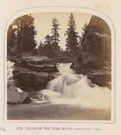 Yuba-joen putoukset - lähellä Crystal Lakea tekijältä Thomas Houseworth