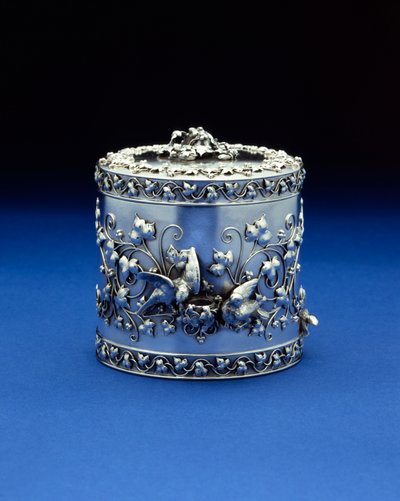 Tiffany & Co:n sylinterimäinen laatikko, n. 1870-185 (hopea) tekijältä Tiffany and Company