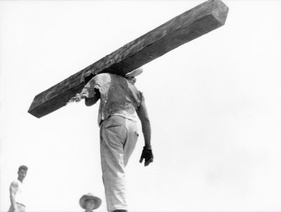 Rakennustyöläinen, Mexico City, 1927 tekijältä Tina Modotti