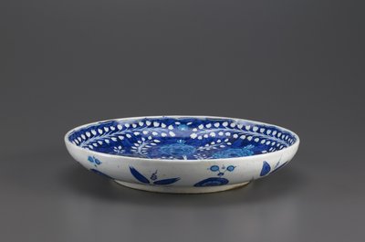 Astia, Iznik, Ottomaanien dynastia, 1530-luku (keraaminen) tekijältä Turkish School