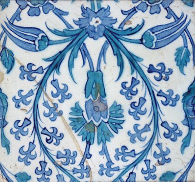 Iznik-laatta kukkakuvioinnilla (keramiikka värillisellä aluslasilla) tekijältä Turkish School