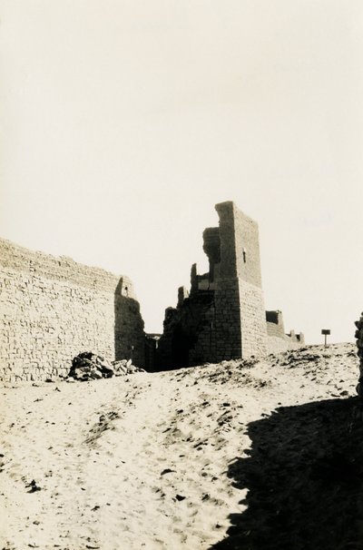 Pyhän Simeonin luostari, Assuan, Egypti, valokuvaaja Ugo Monneret de Villard. tekijältä Ugo Monneret de Villard