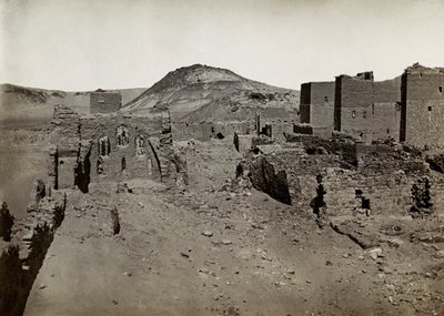 Pyhän Simeonin luostari, terassialueelta lounaaseen, Assuan, Egypti, valokuvaaja Ugo Monneret de Villard. tekijältä Ugo Monneret de Villard